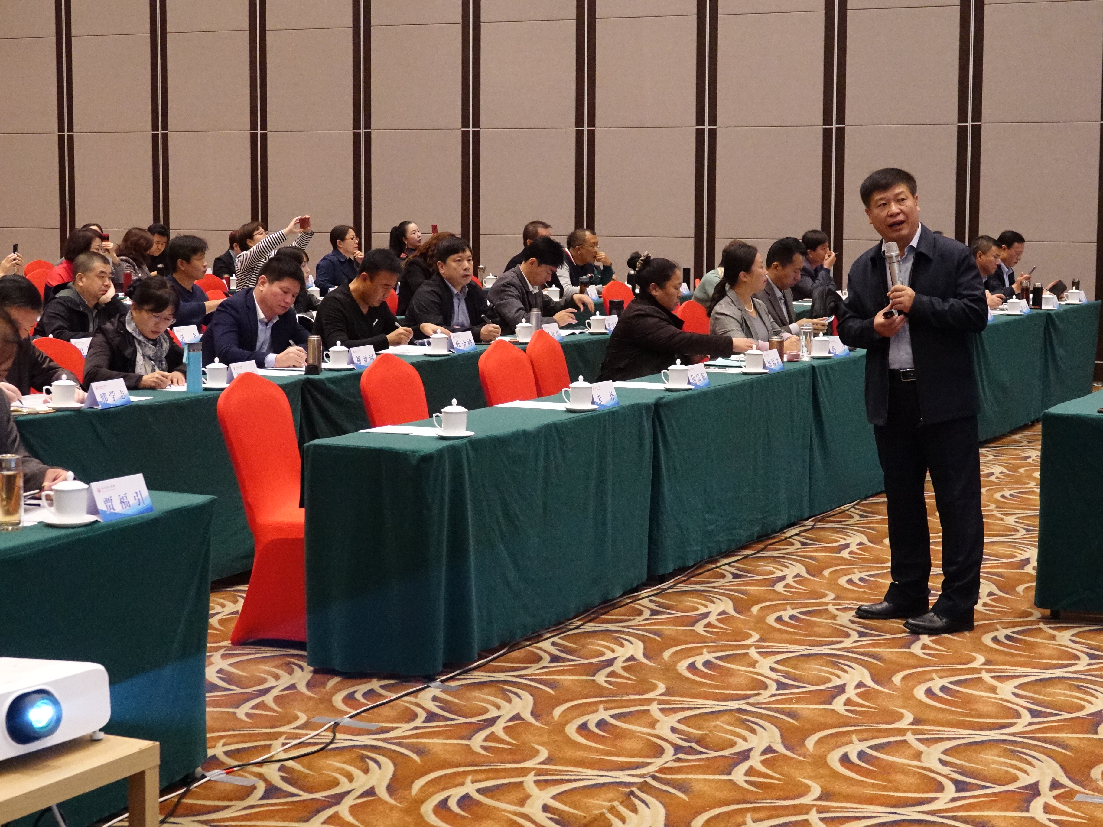 微信图片_201910291324374.jpg